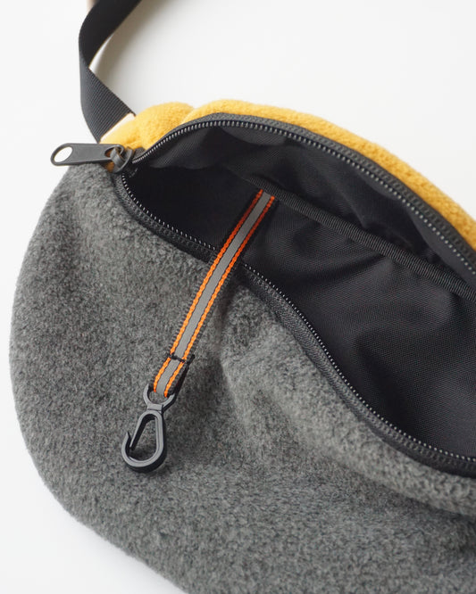 STAN Product Fleece waist bag