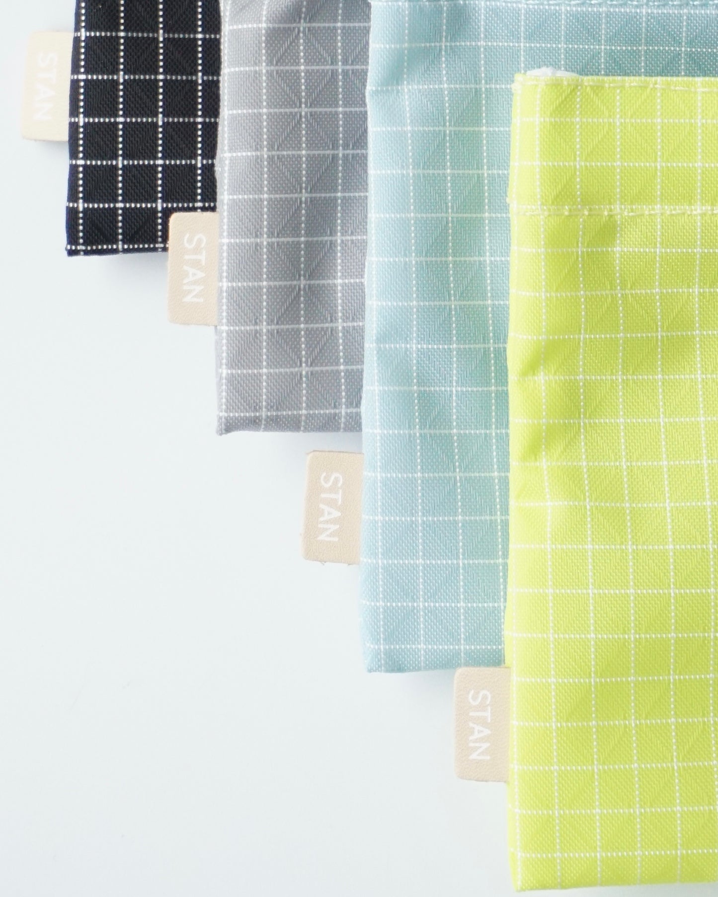 STAN Product Grid velcro purse