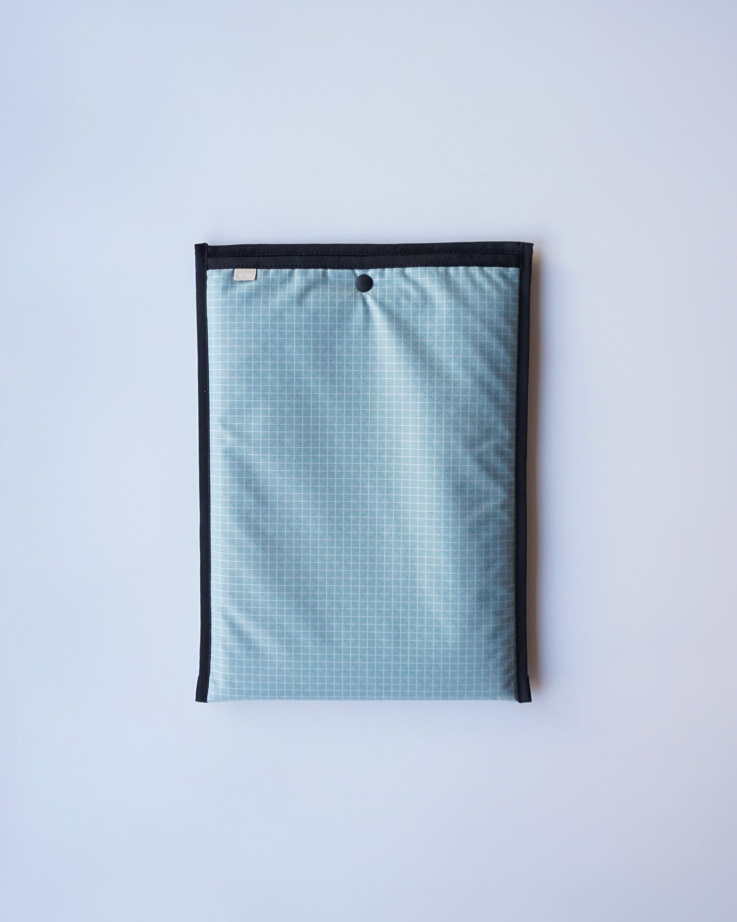 STAN Product Laptop case- Grid -