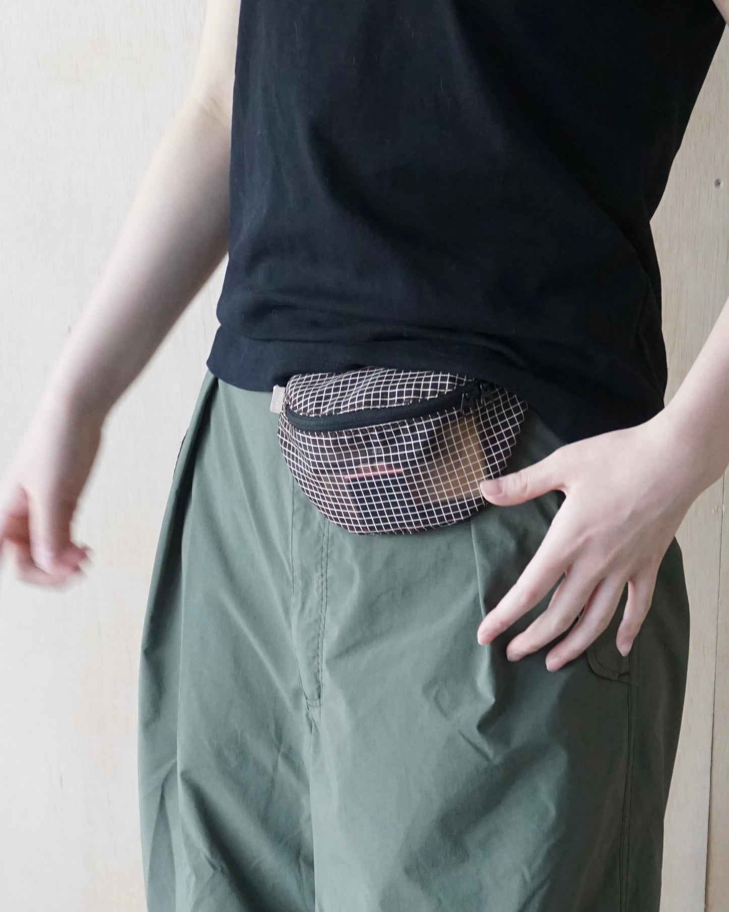 STAN Product mini mesh waist bag