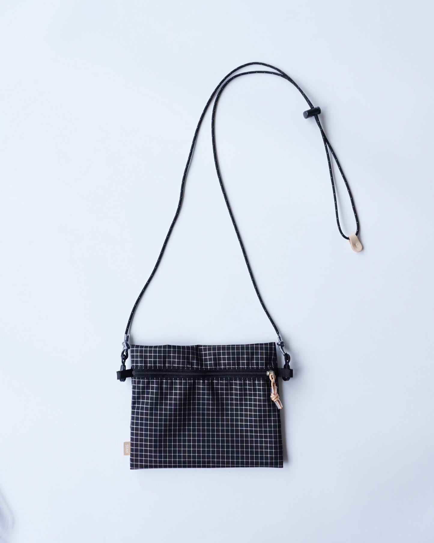 STAN Product Grid multi pouch