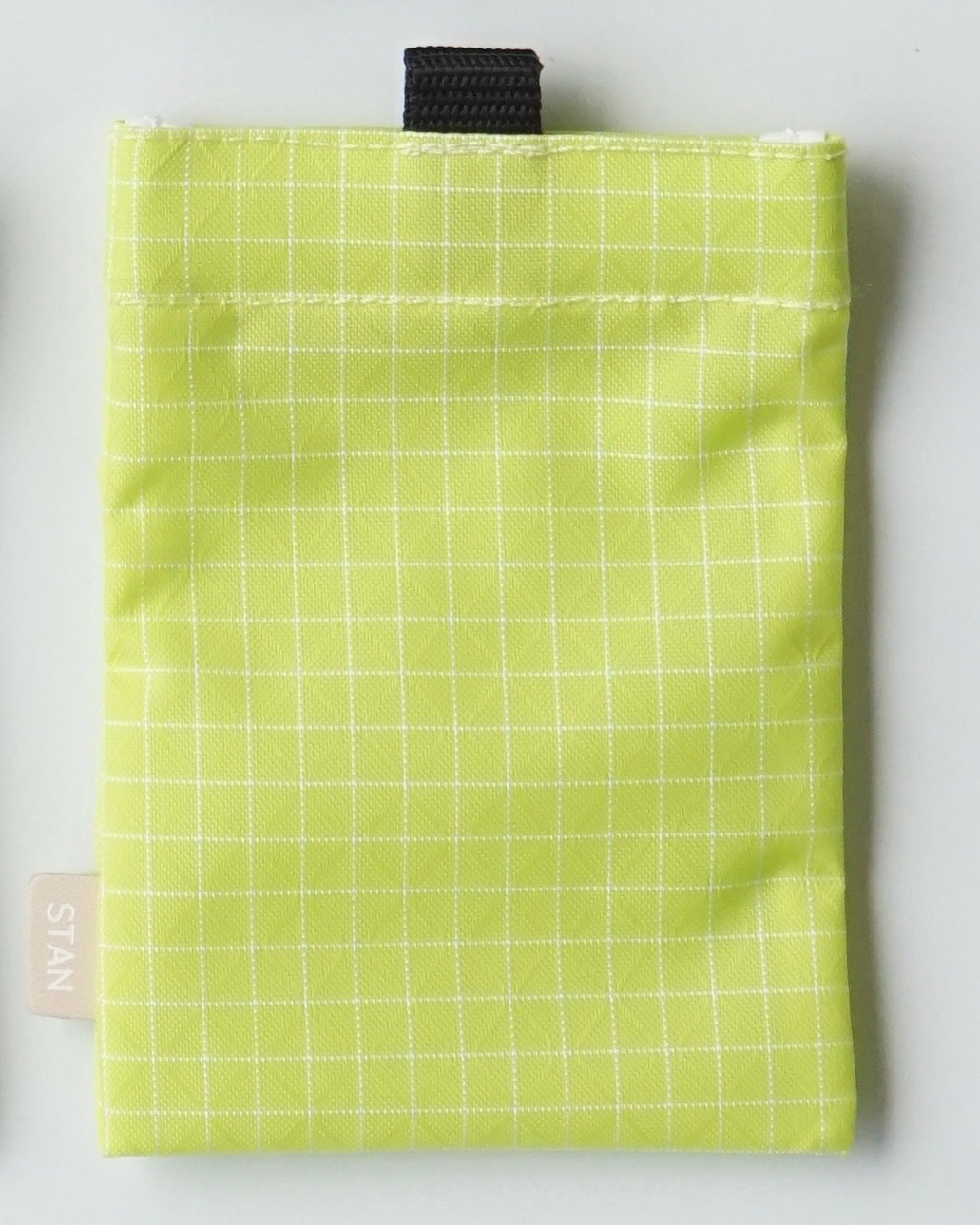 STAN Product Grid velcro purse