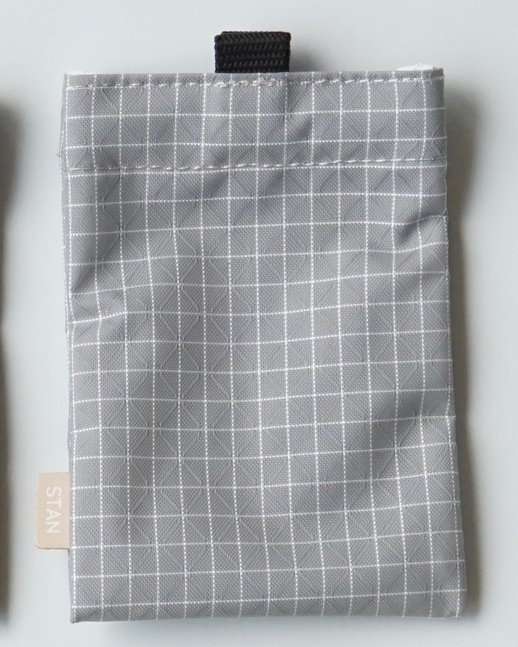 STAN Product Grid velcro purse