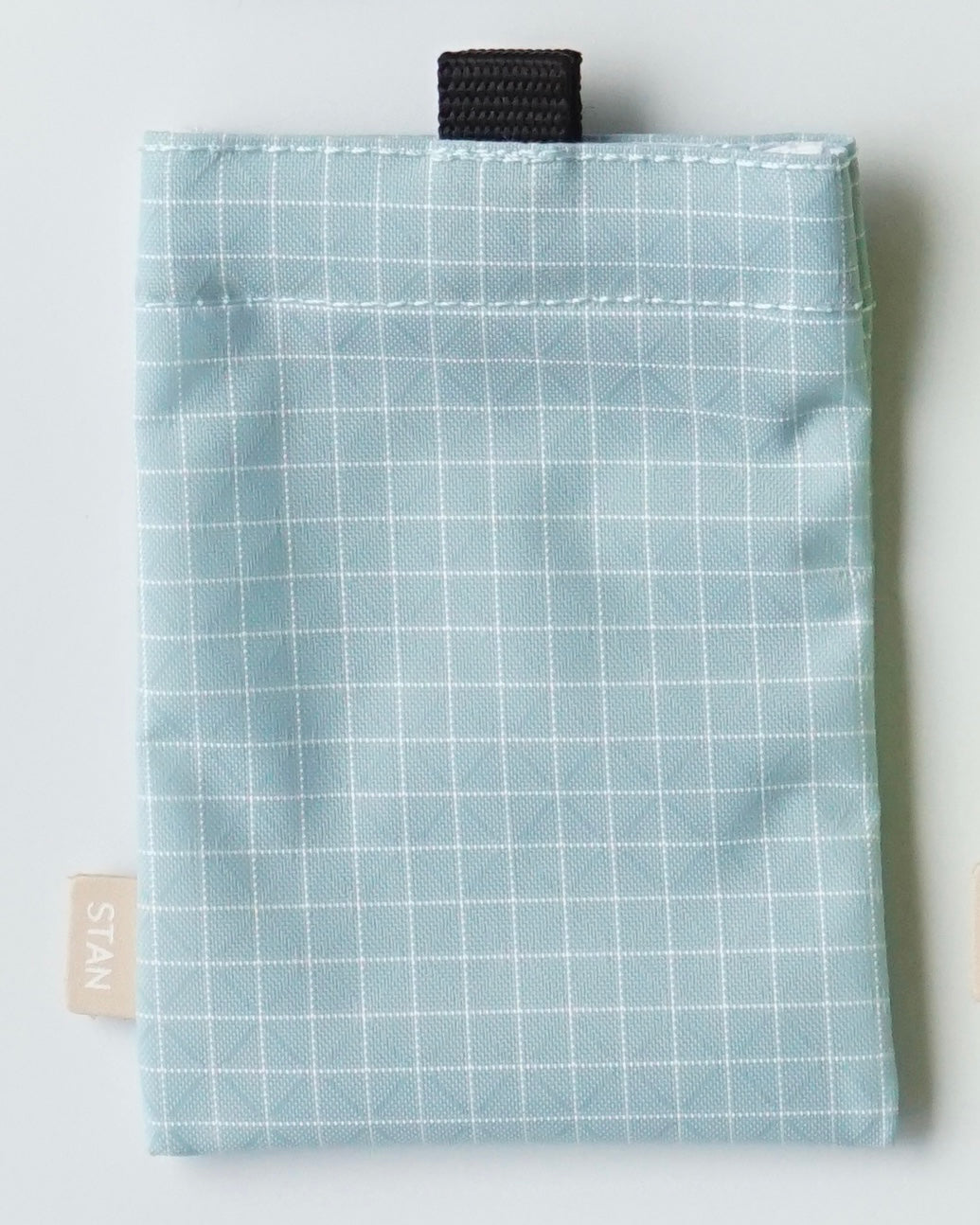 STAN Product Grid velcro purse